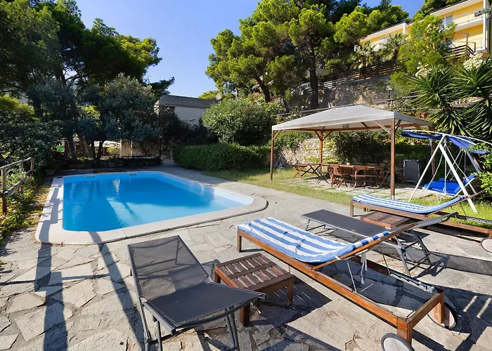 Belvedere Su In Apartment Bergeggi